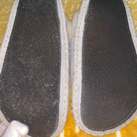 Cold Water Creek Shearling Lined Cozy Slippers.. Sz 7. EUC! - Picture 4 of 10